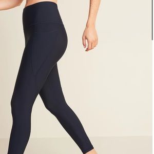Old Navy Active High Rise Elevate Legging